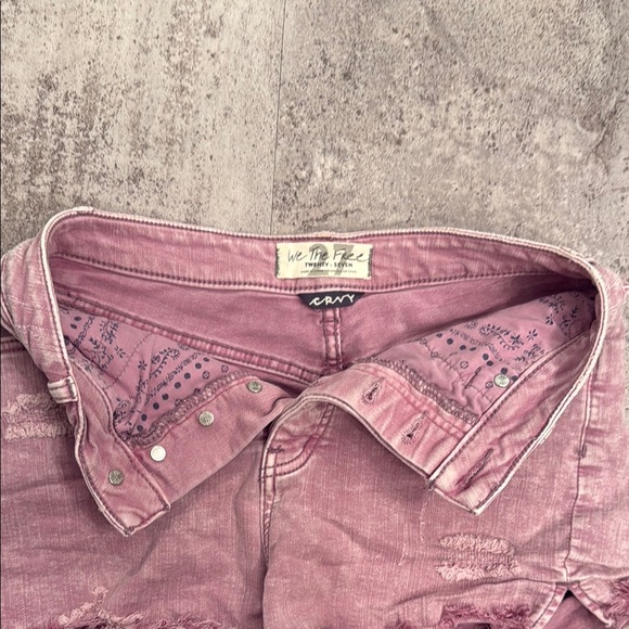 Free People We The Free Pink Jean Cutoff Shorts Distressed Frayed Hem - Picture 4 of 11